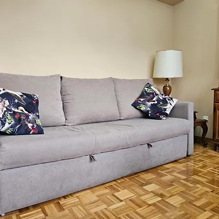 Apartamento Centrico Y Luminoso 아파트 기욘