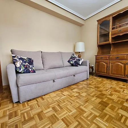 아파트 Apartamento Centrico Y Luminoso 기욘